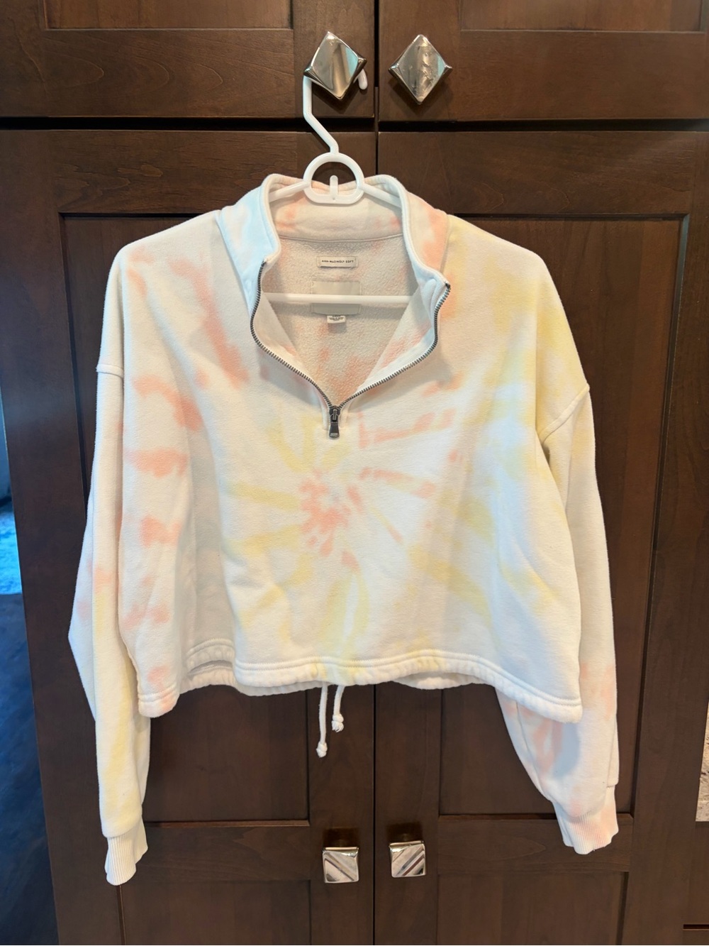 American Eagle Tye-Dye Half-Zip Cropped Pullover